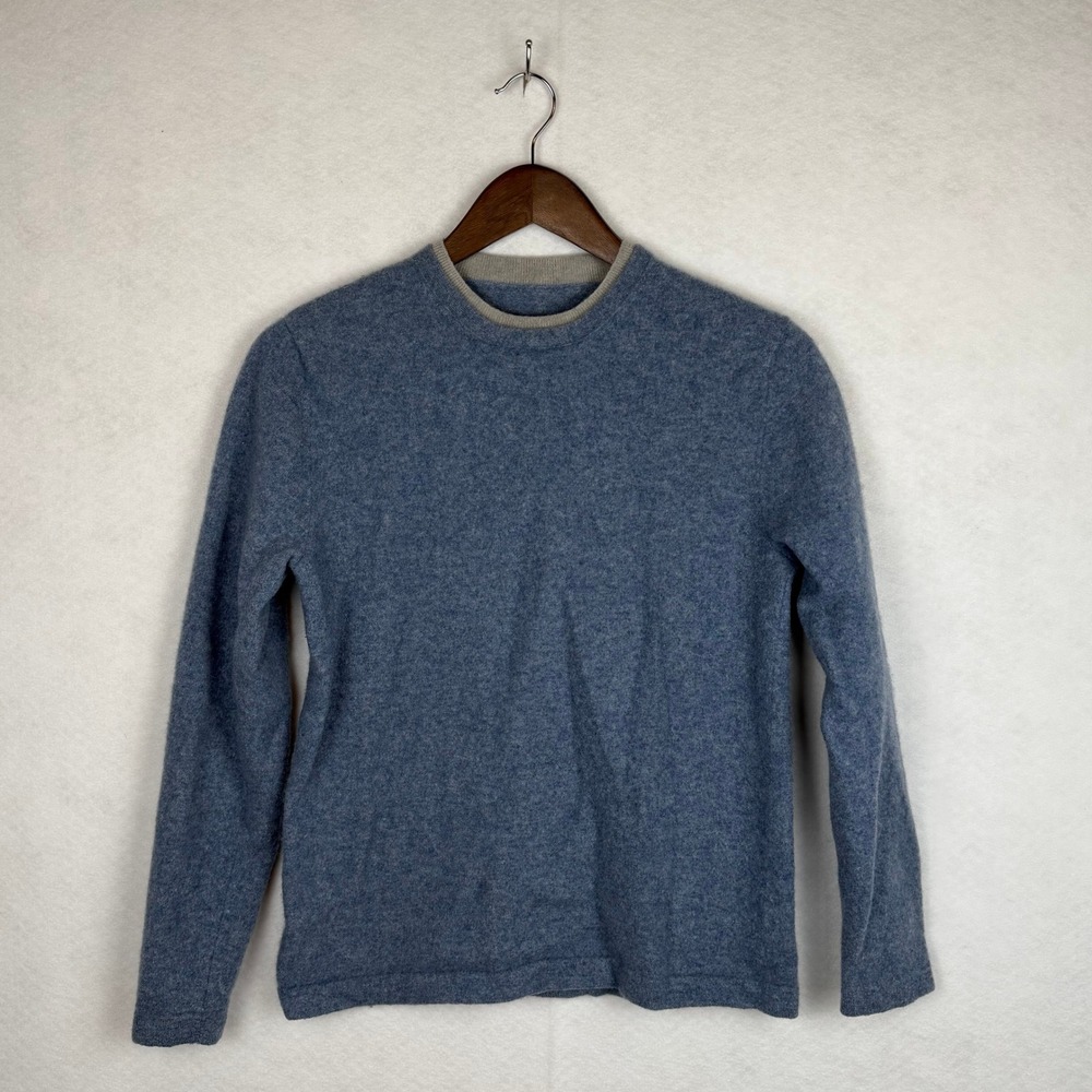 100% Cashmere Sweater Women M Blue Ringer Crewneck Soft Knit Quiet Luxury